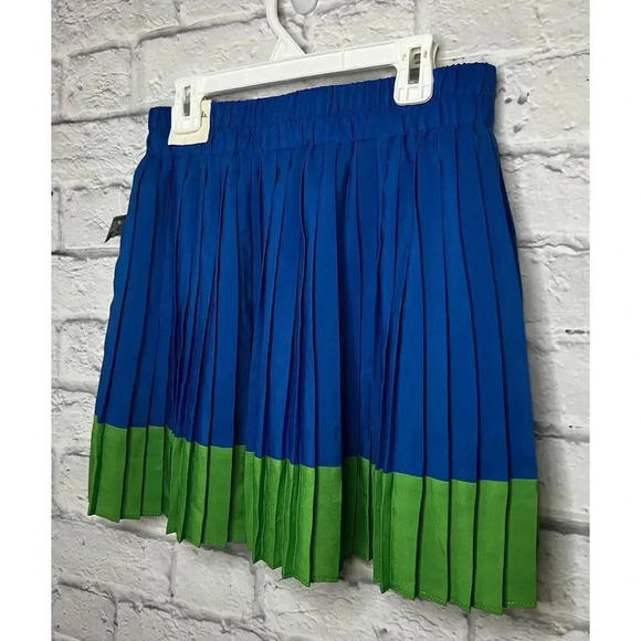 NWT AEROPOSTALE Womens Wowoone Pleated Mini Skirt, Blue & Green, size M. - Picture 4 of 8